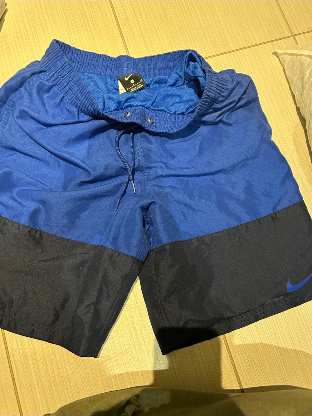 Nike Men’s Royal Blue and Black Color-Block Swim Trunks
